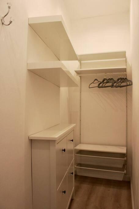 Elegant Boutique Apartment Alloggio Via Nizza Acqui Terme Exterior foto